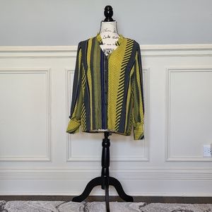 Jessica Rose long sleeved blue and yelloe button-down shirt